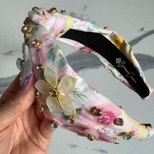 Brianna Cannon headband